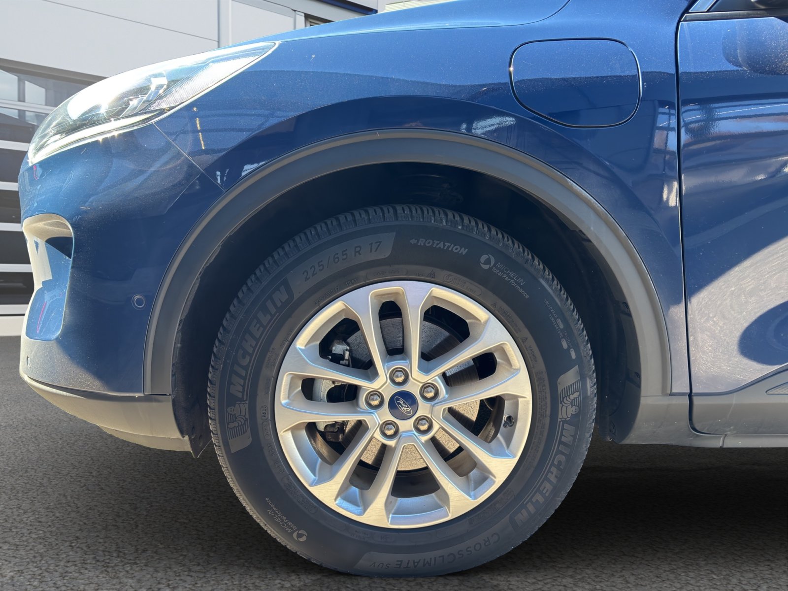 Fahrzeugabbildung Ford Kuga 2.5 PHEV Plug-In Hybrid Titanium #Rückfahrkamera