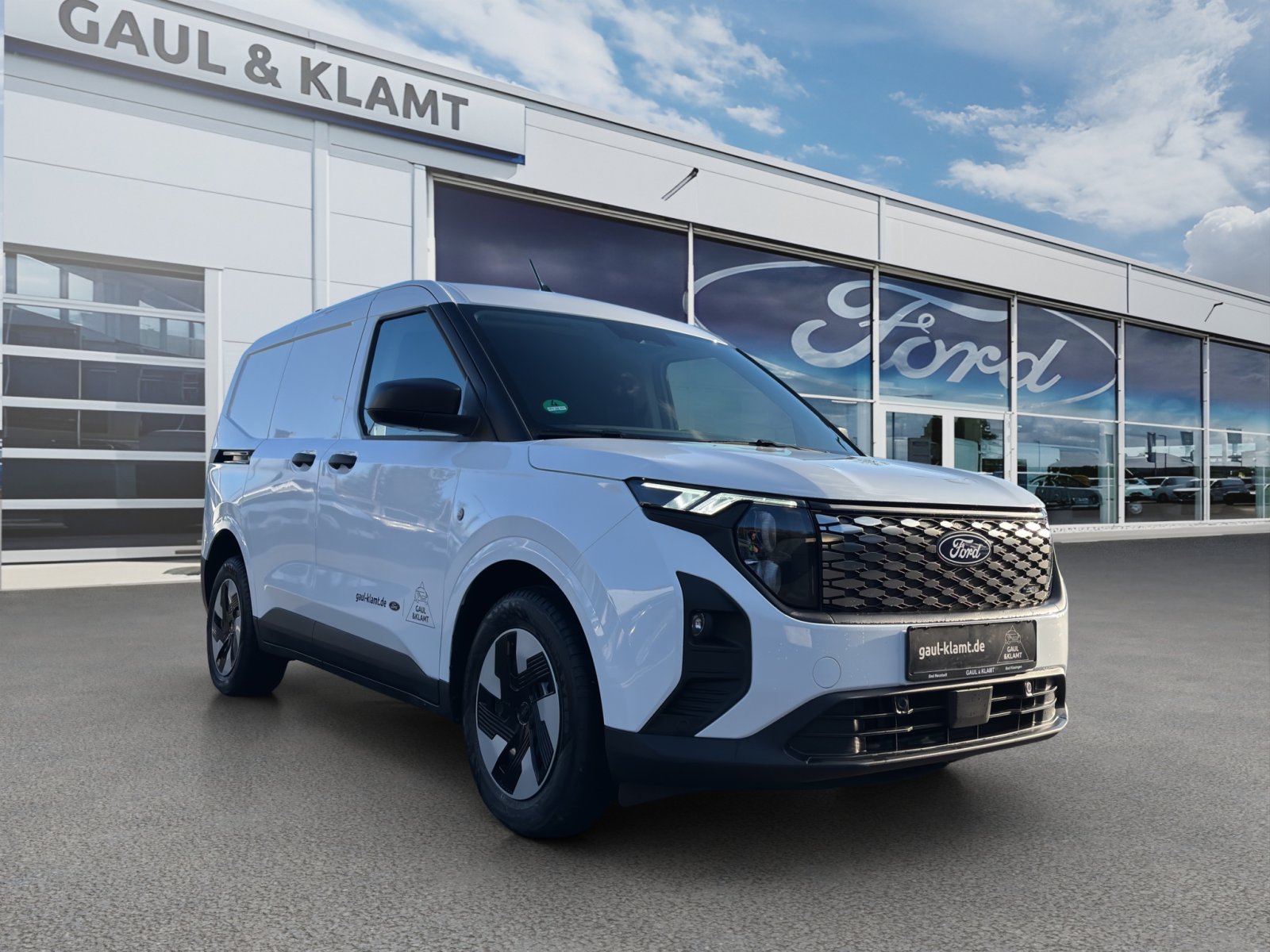 Fahrzeugabbildung Ford Transit Courier BEV Trend eMotor