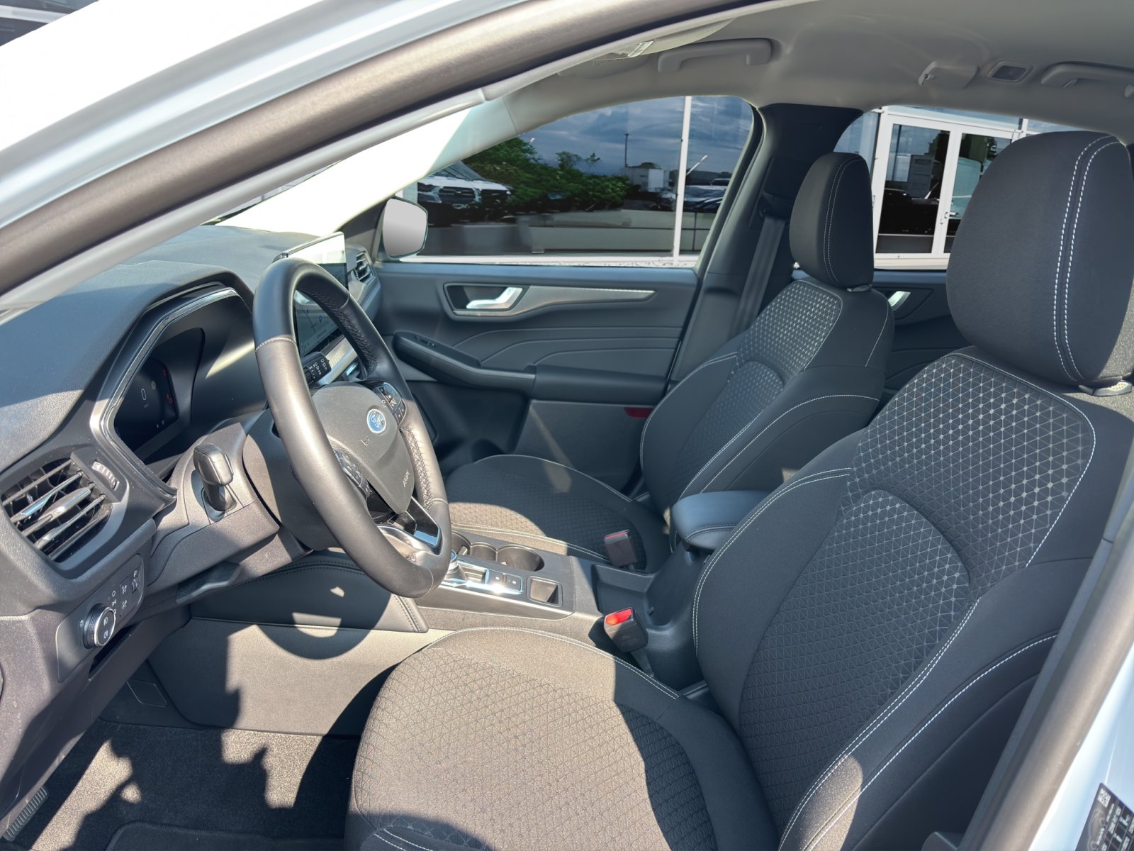 Fahrzeugabbildung Ford Kuga Hybrid Titanium PHEV