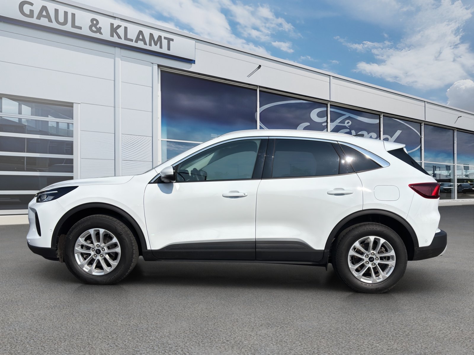 Fahrzeugabbildung Ford Kuga Hybrid Titanium PHEV