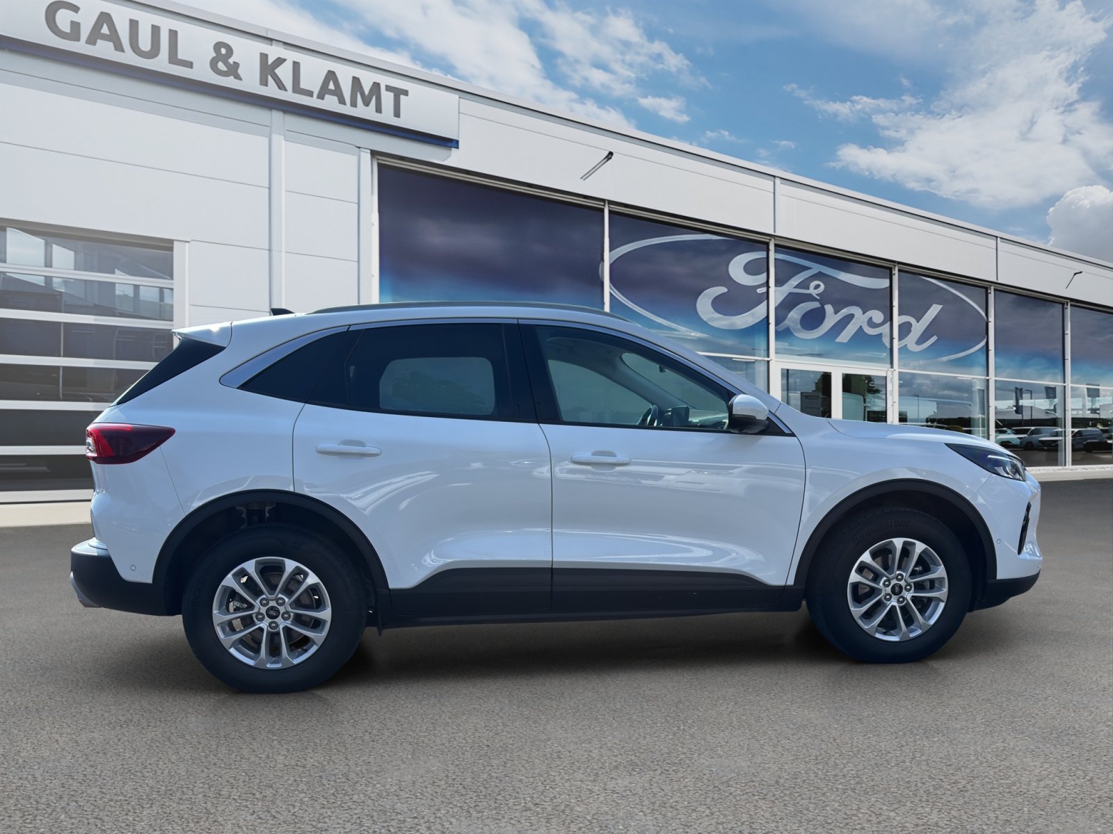 Fahrzeugabbildung Ford Kuga Hybrid Titanium PHEV