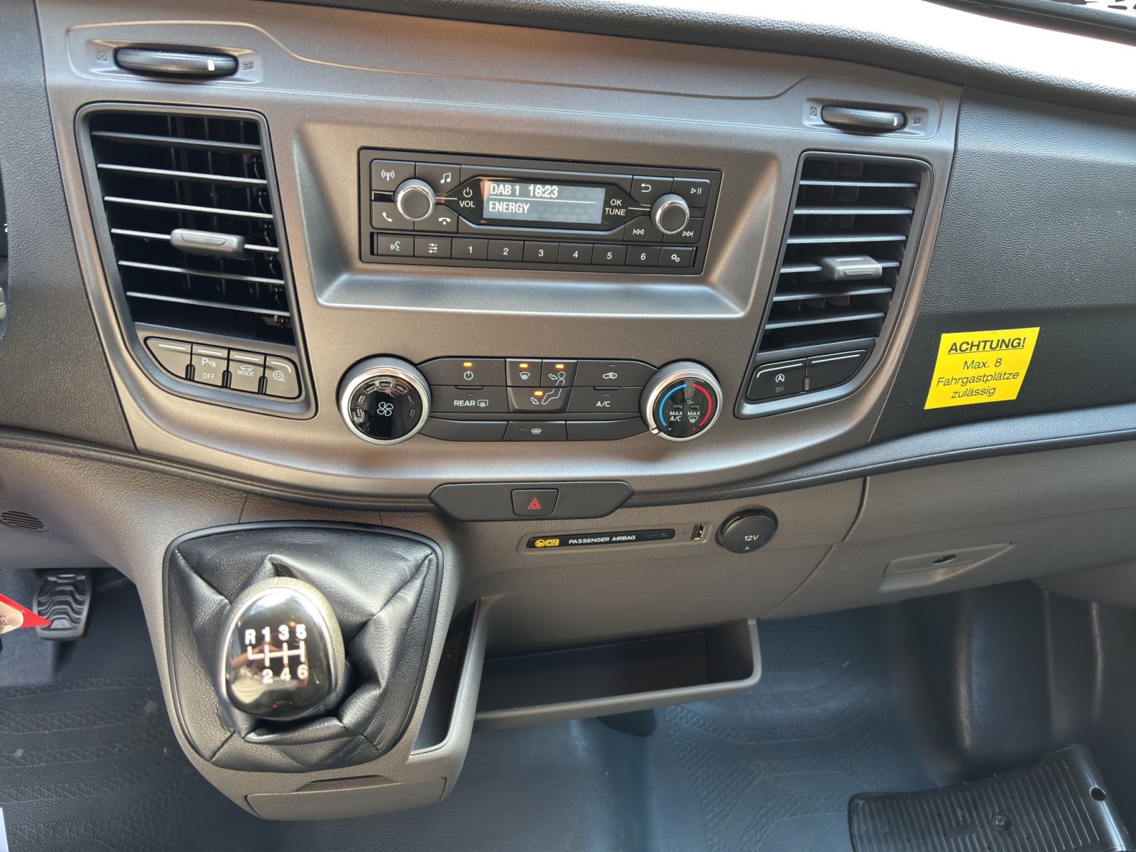 Fahrzeugabbildung Ford Transit Kombi 2.0 Ecoblue 350 L3 Trend #Rollstuhlumbau