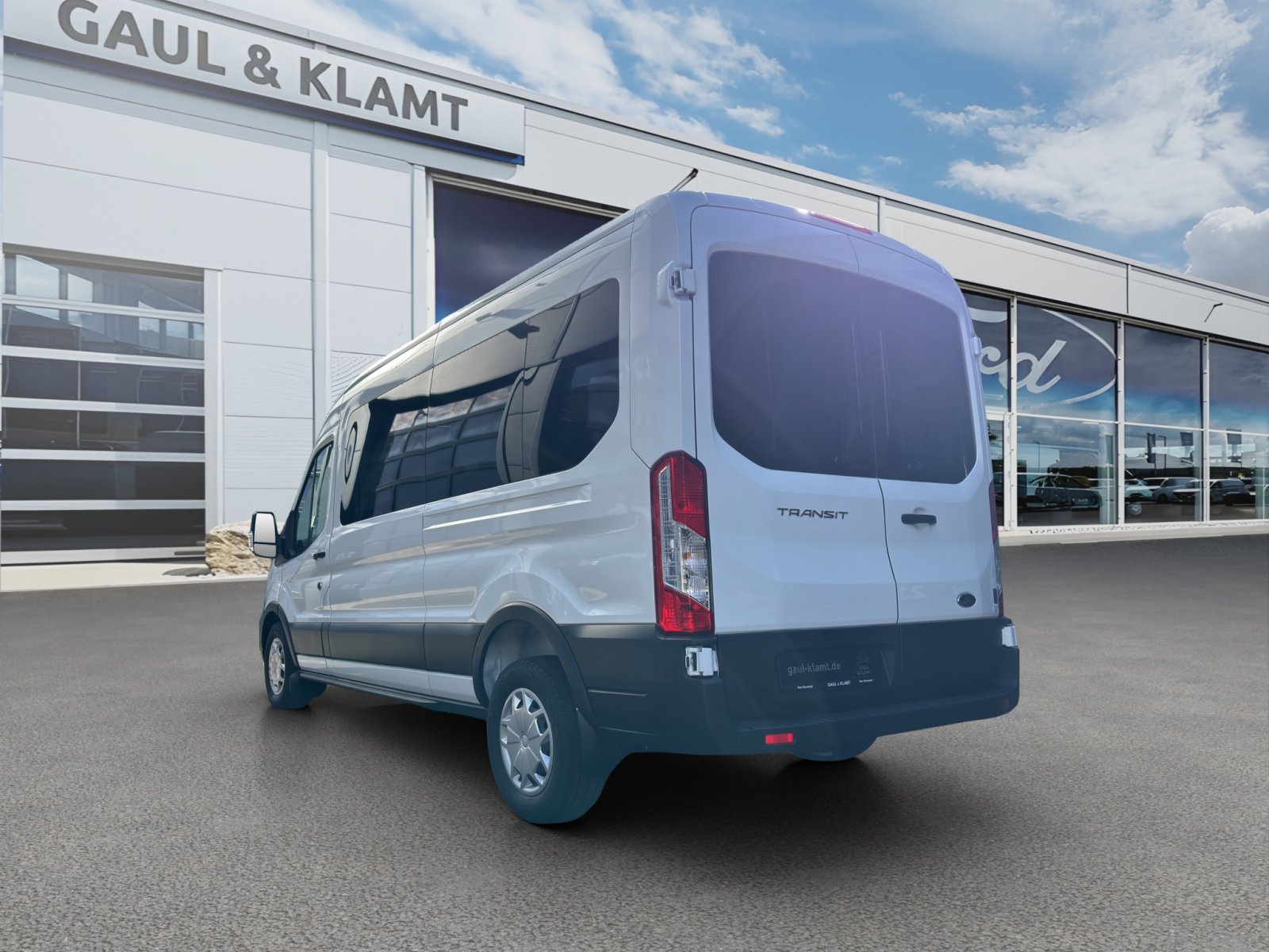 Fahrzeugabbildung Ford Transit Kombi 2.0 Ecoblue 350 L3 Trend #Rollstuhlumbau
