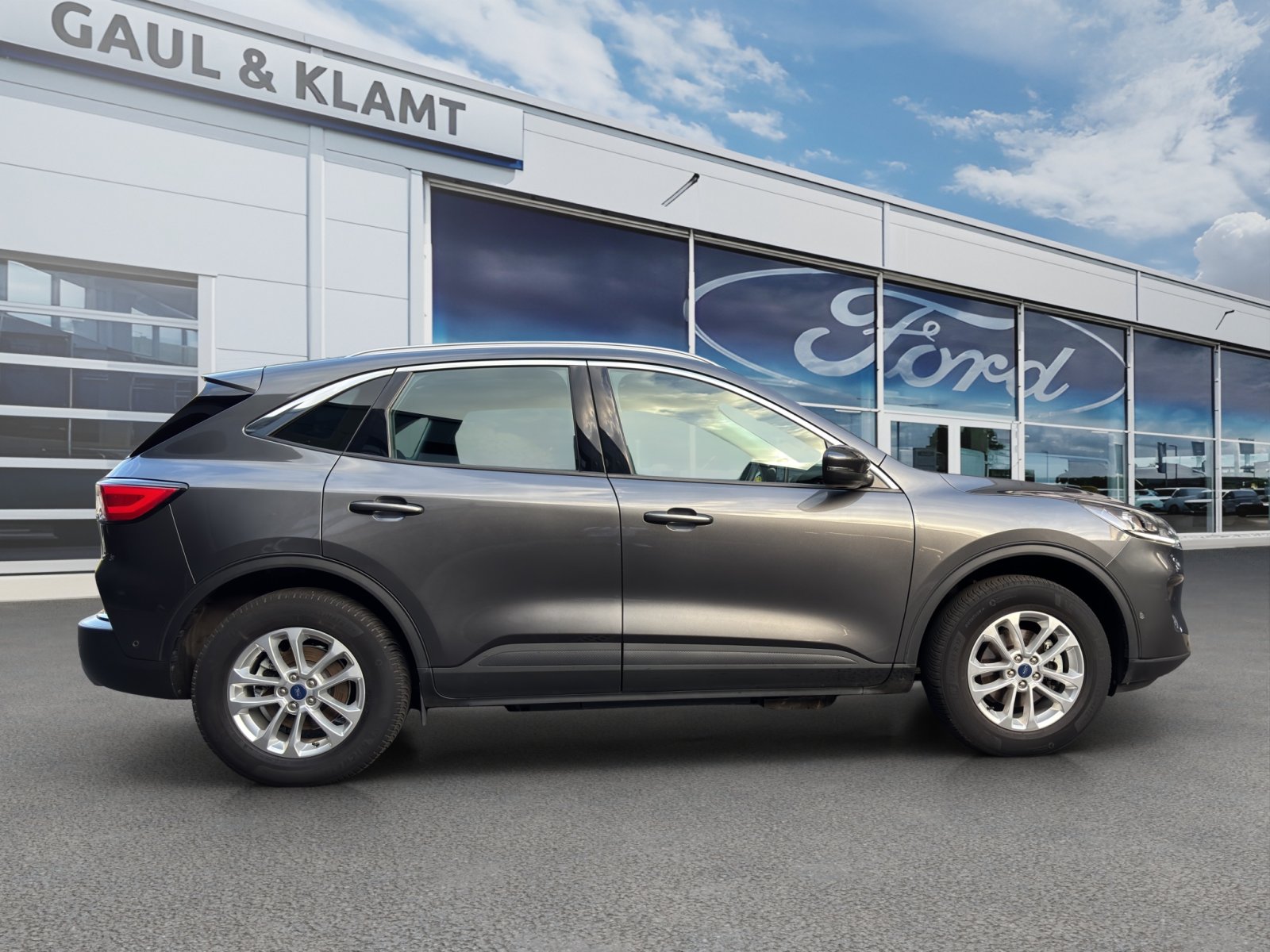 Fahrzeugabbildung Ford Kuga Plug-In Hybrid Titanium #AHK