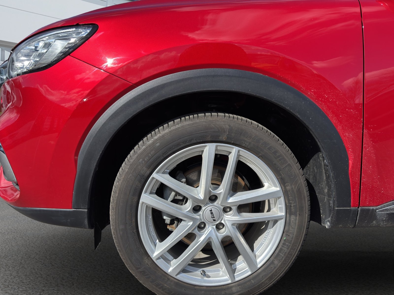 Fahrzeugabbildung MG EHS Comfort PHEV