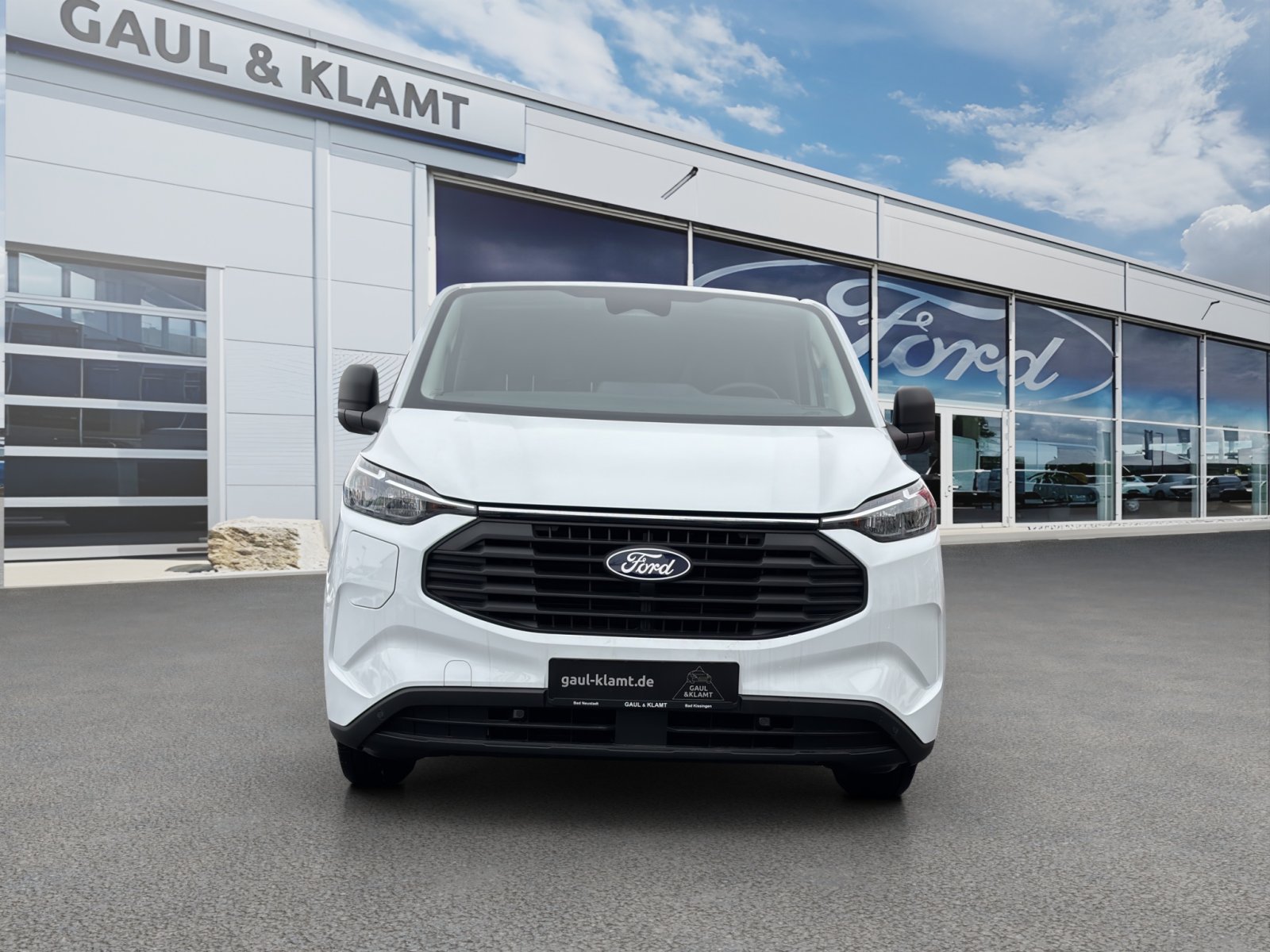 Fahrzeugabbildung Ford Transit Custom 2.5 PHEV 320 L1 Trend FWD Plug-in Hybrid